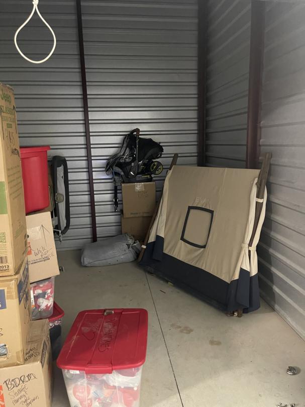 Storage Unit Auction in Pflugerville, TX at SpareBox Storage 0093 ends on 17th April, 2024 1212 PM